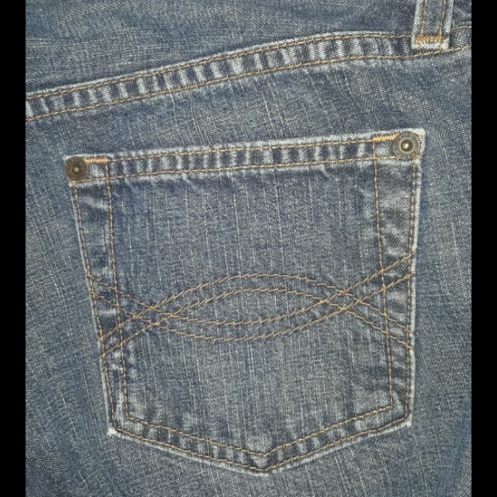 Abercrombie and Fitch jeans - Picture 3 of 3